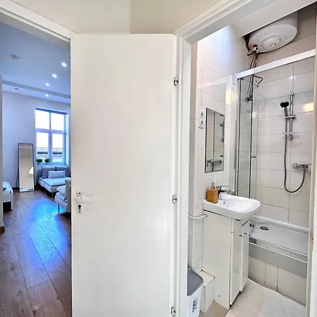 Appartement Center Cozy Gozsdu With 4ppl *