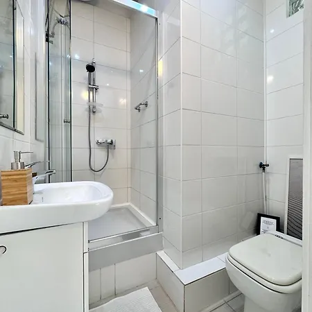 Center Cozy Gozsdu With 4ppl * Boedapest