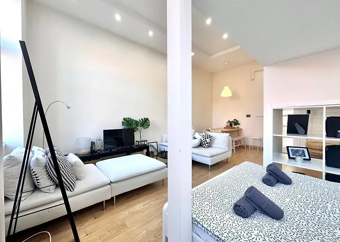 Center Cozy Gozsdu With 4ppl Апартаменты